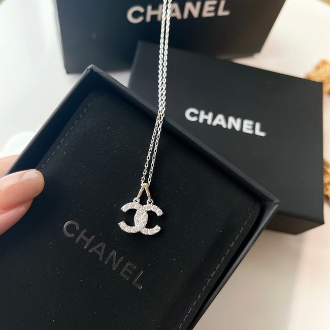 Chanel Necklace CE10792