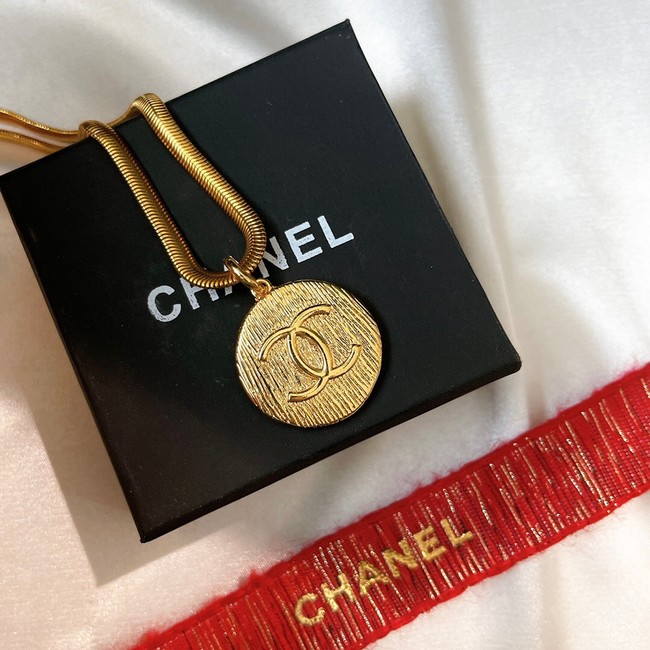 Chanel Necklace CE10796