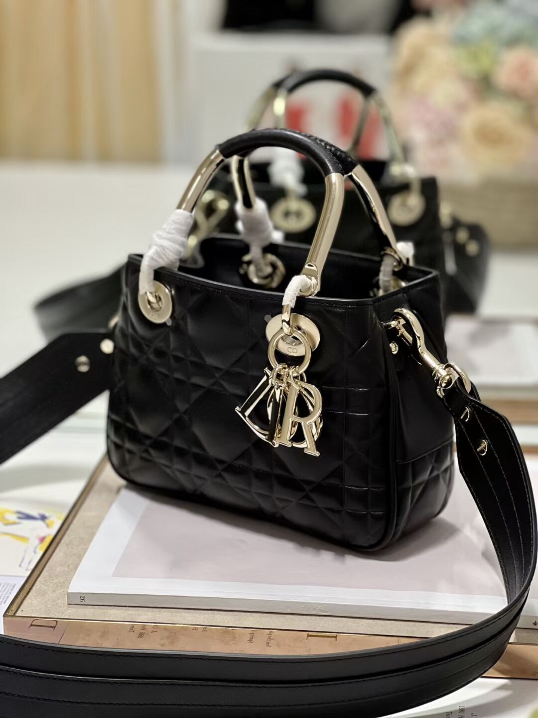 LADY DIOR TOP HANDLE SMALL BAG Cannage Lambskin C9228 BLACK&GOLD
