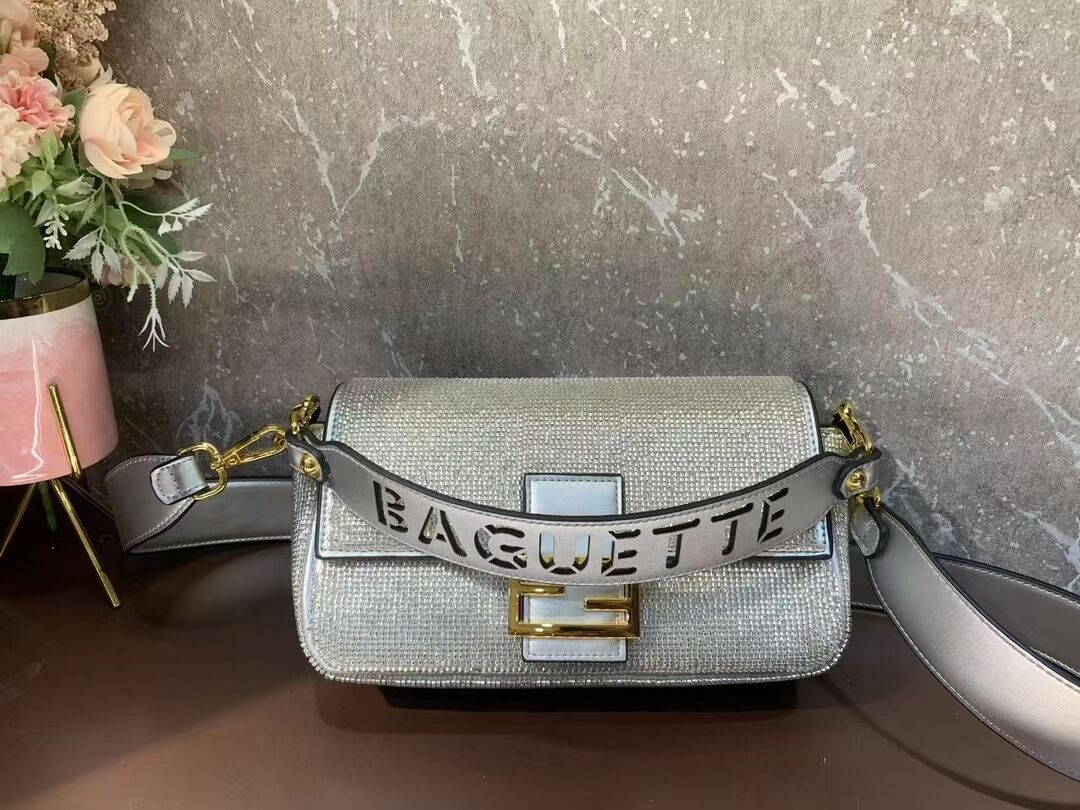 Fendi Baguette crystals and leather bag B0961 silvery 