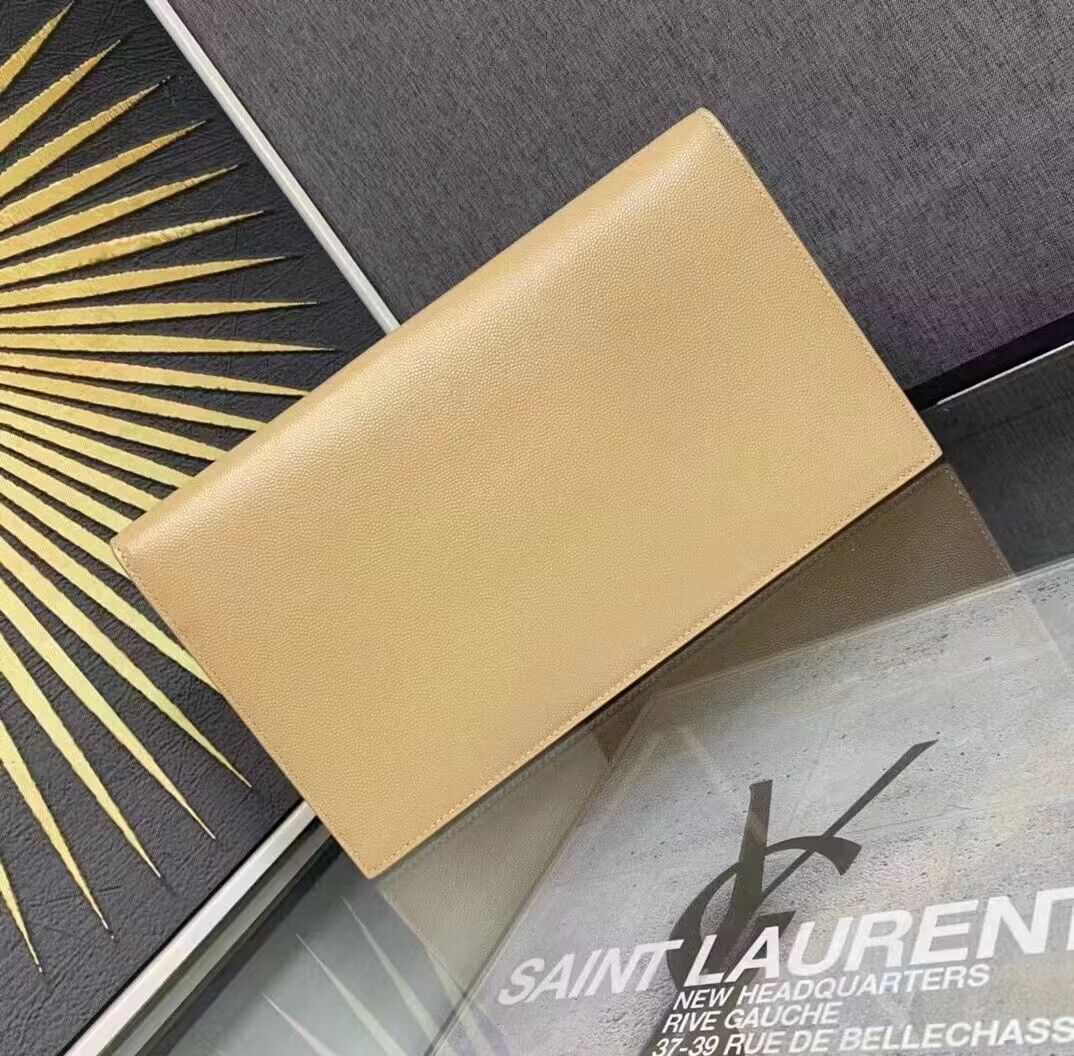 Yves Saint Laurent Pochette Bag 5657391 Beige