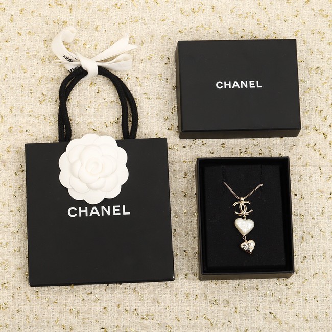 Chanel Necklace CE11036