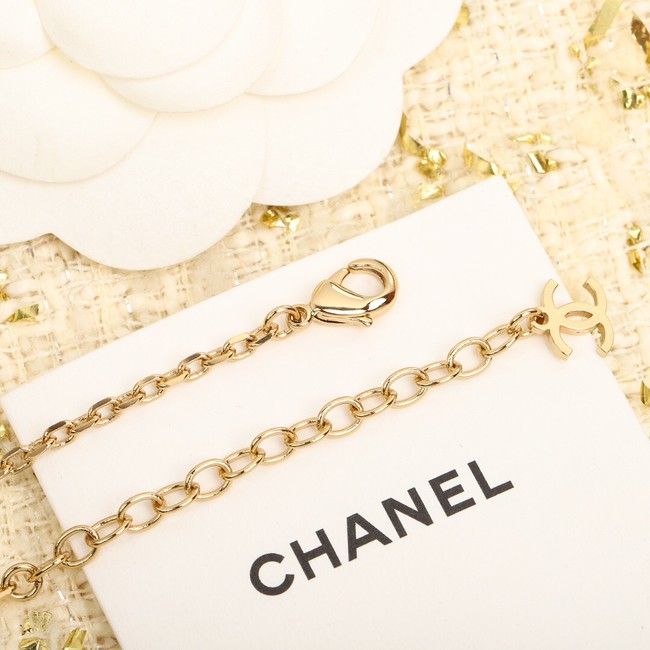 Chanel Necklace CE11037