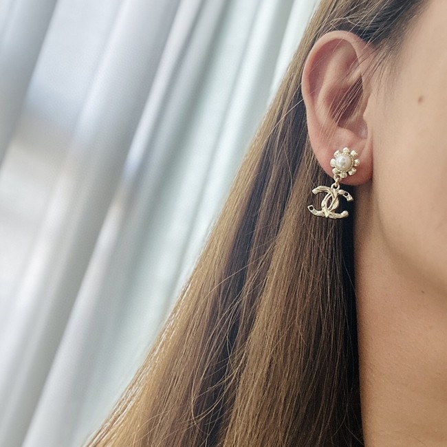 Chanel Earrings CE11123