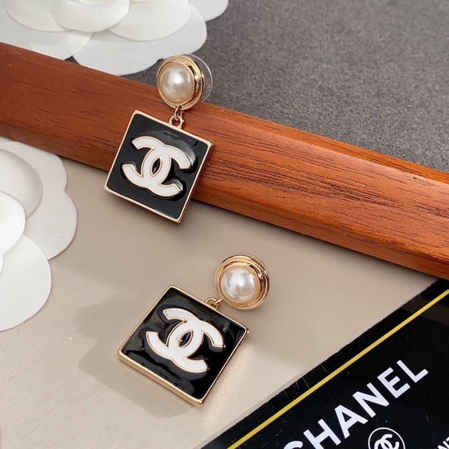 Chanel Earrings CE11161