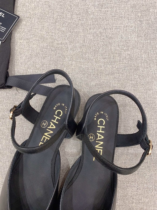 Chanel sandal 92138-3