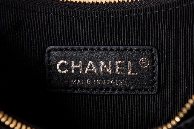Chanel small Lambskin & Gold-Tone Metal AS3917 black