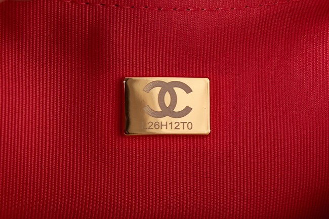 Chanel small Lambskin & Gold-Tone Metal AS3917 red