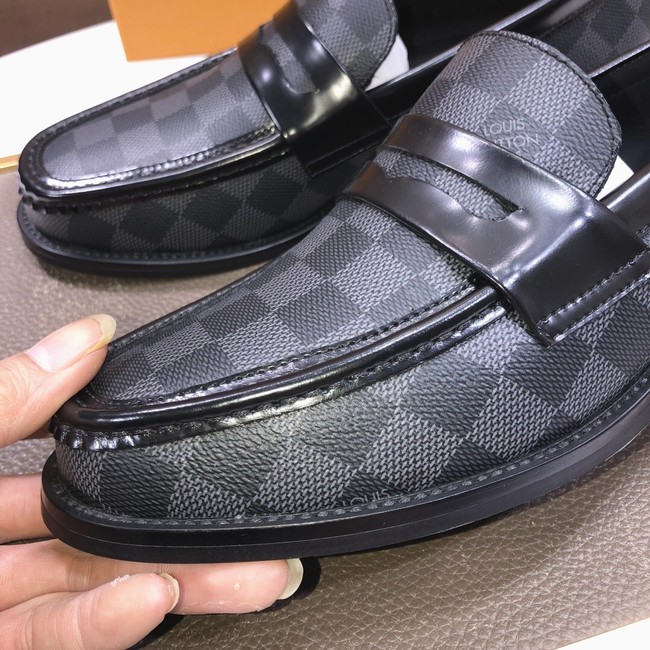 Louis Vuitton mens Shoes 93200-3