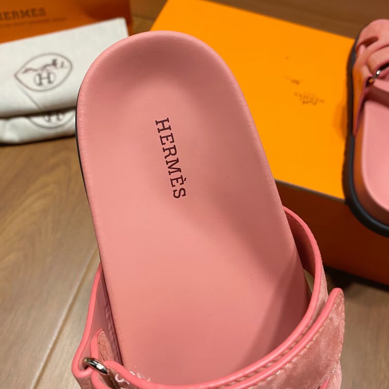 Hermes Shoes 2022 Chypre sandals HM63920 Pink