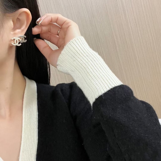 Chanel Earrings CE11326