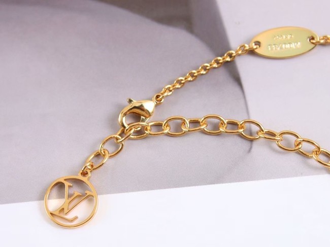 Louis Vuitton Necklace CE11332