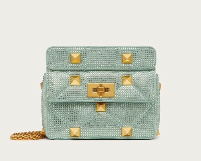 VALENTINO GARAVANI small Roman Stud soft sheep leather chain shoulder bag 2288 light blue