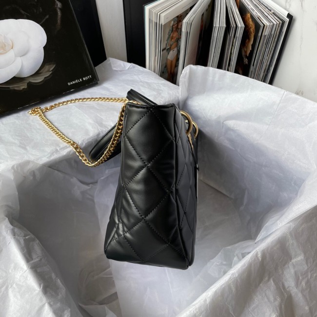 Chanel Lambskin & Gold-Tone Metal Shoulder Bag YO1864 black