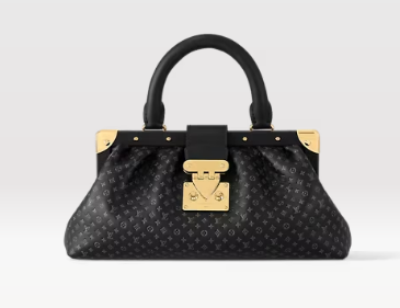 Louis Vuitton Monogram Clutch M22327 black