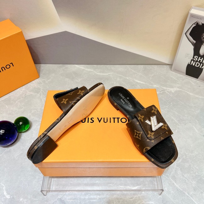 Louis Vuitton slippers 93196-1