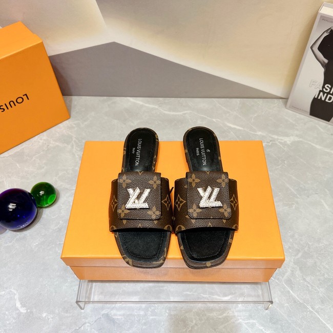 Louis Vuitton slippers 93196-1