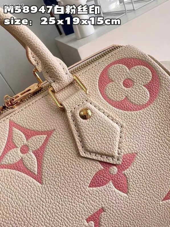 Louis Vuitton SPEEDY BANDOULIERE 25 M58947  Rose Trianon Pink