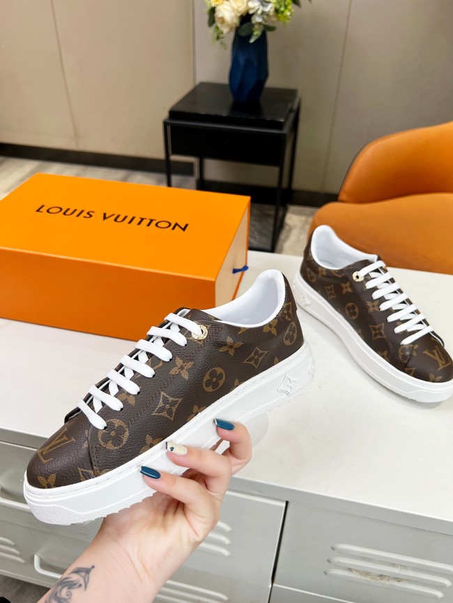 Louis Vuitton sneaker 93200-2