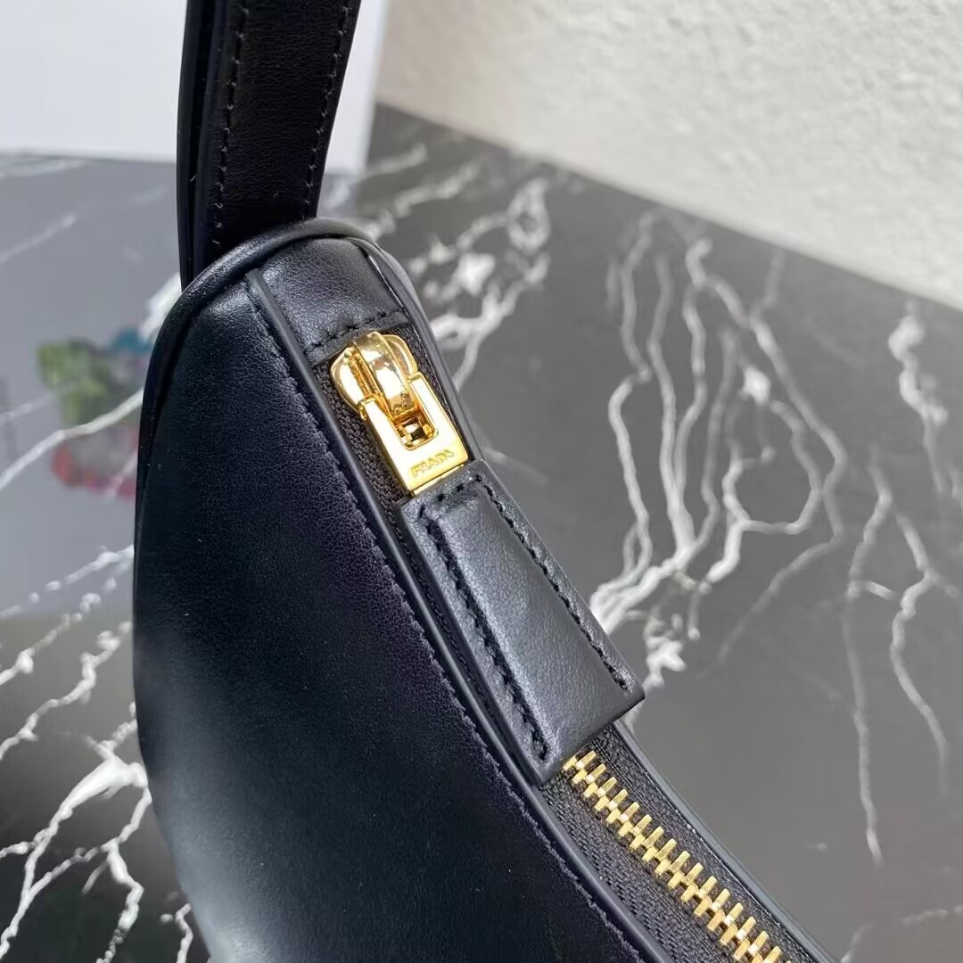 Prada leather shoulder bag 1BC194 black