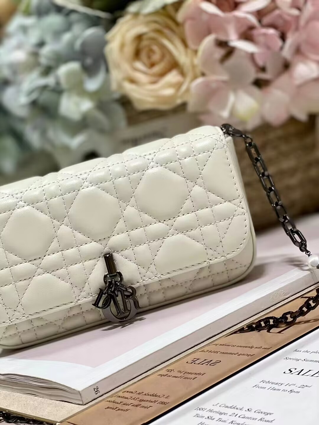 LADY DIOR PHONE POUCH Aesthetic Cannage Lambskin S0977O white