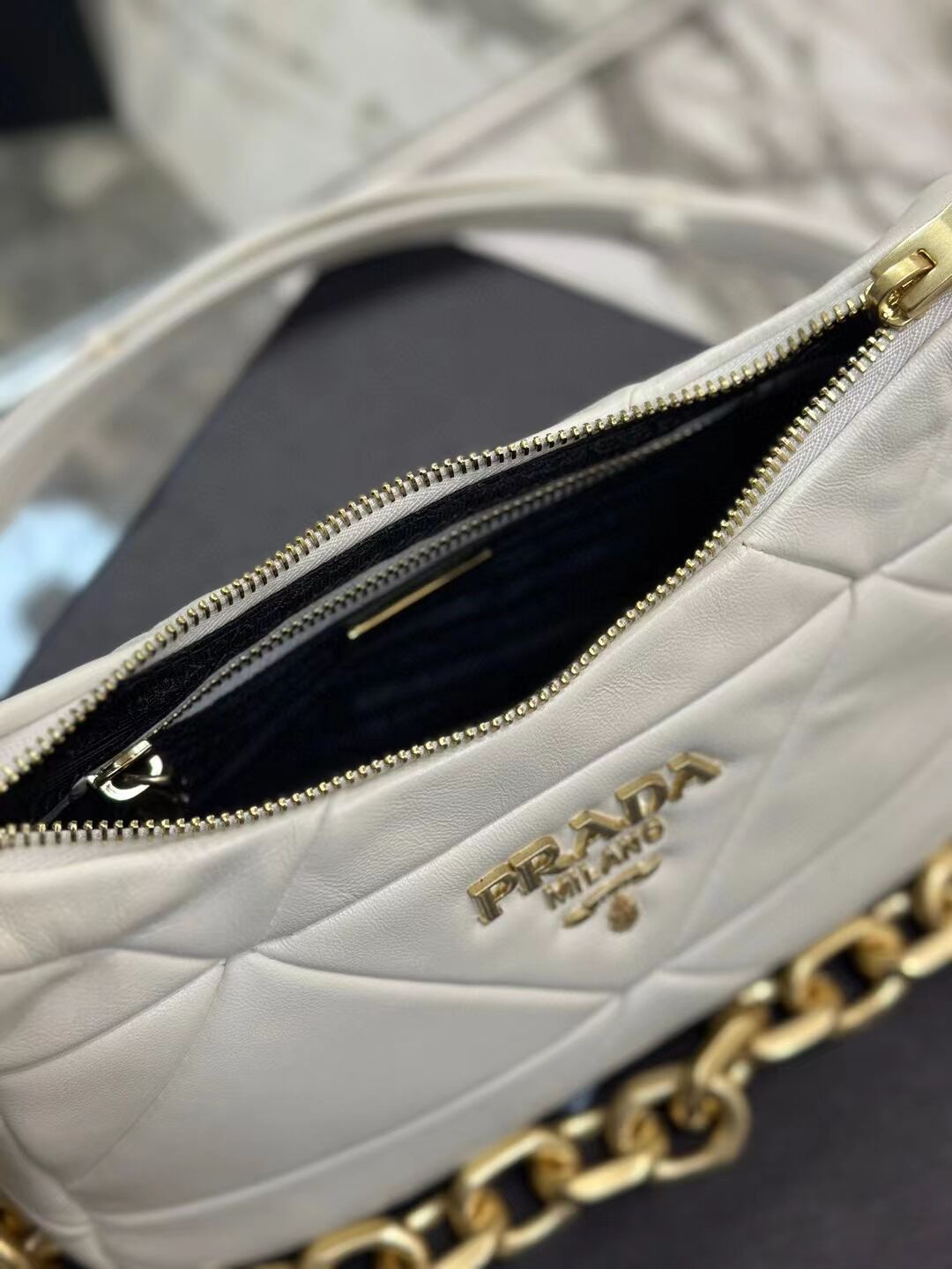 Prada leather shoulder bag 1BH117 white