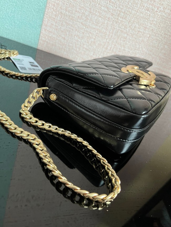 Chanel SMALL FLAP BAG Lambskin & Gold-Tone Metal AS3855 black