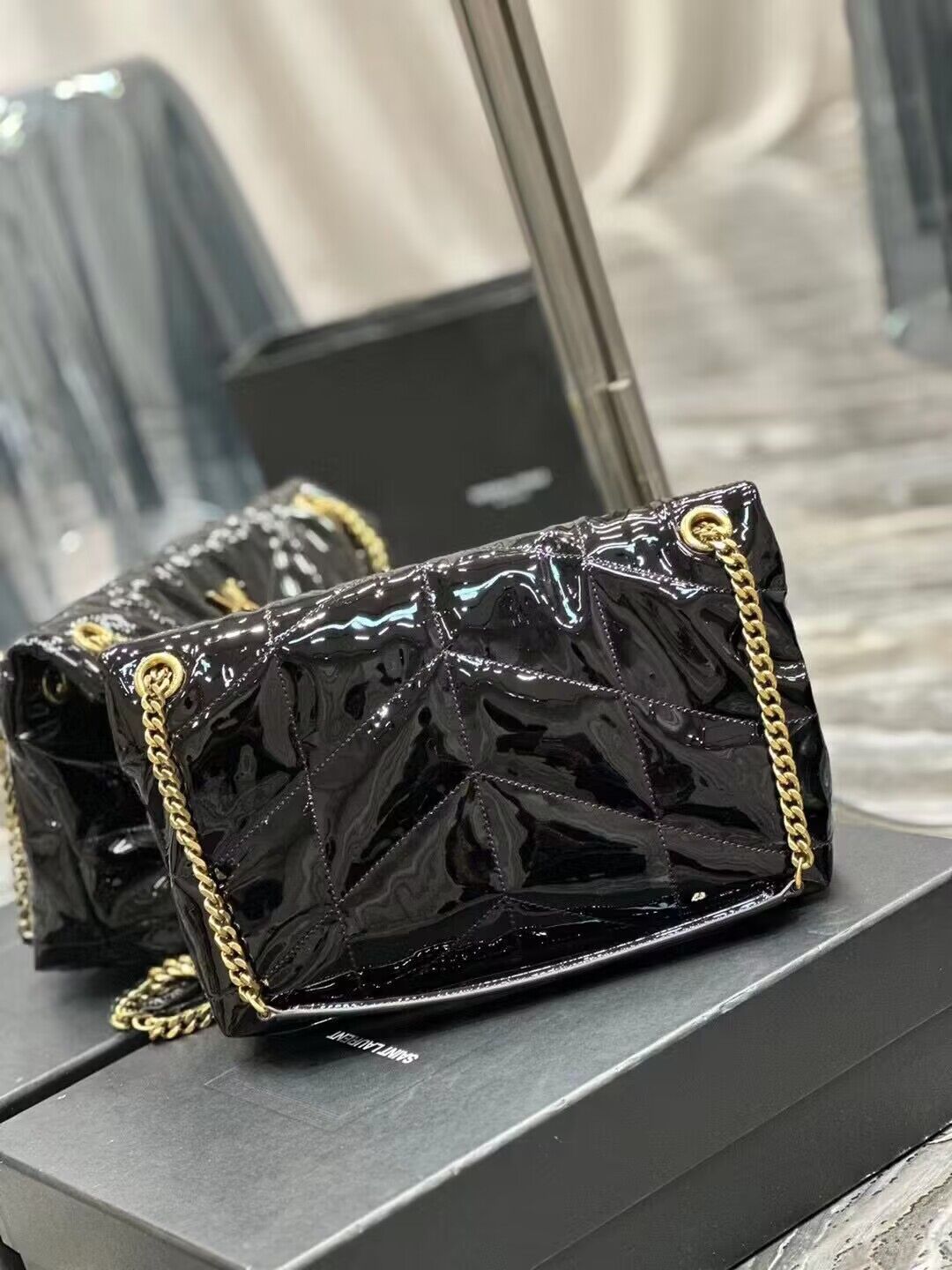 SAINT LAUREN PUFFER SMALL CHAIN BAG IN QUILTED PATENT Y777476 black