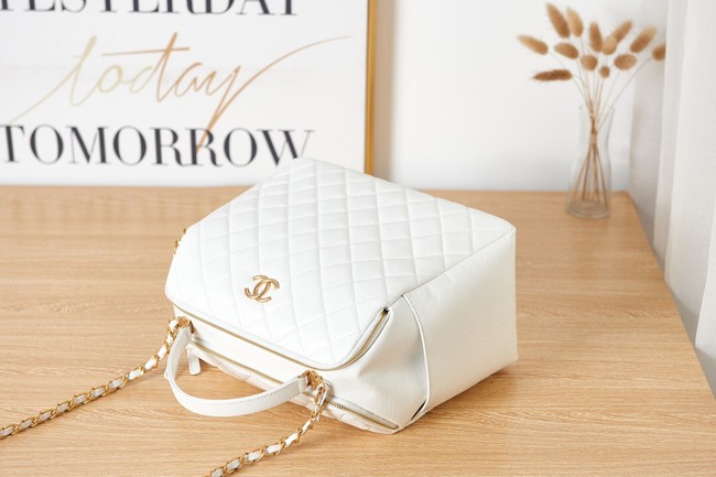 Chanel LARGE BOWLING BAG AS3741 white