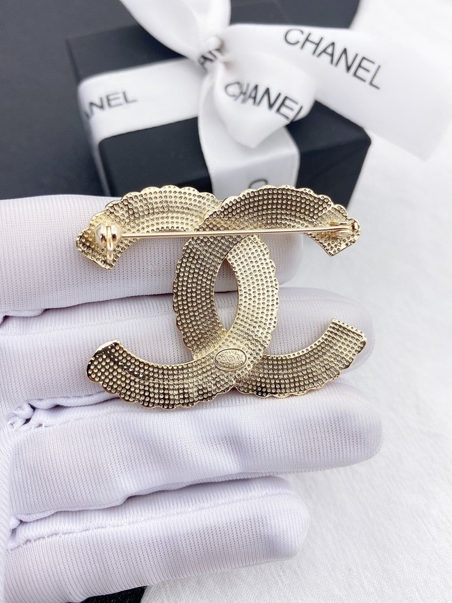 Chanel brooch CE11352