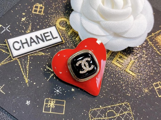 Chanel brooch CE11380