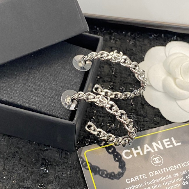 Chanel Earrings CE11424