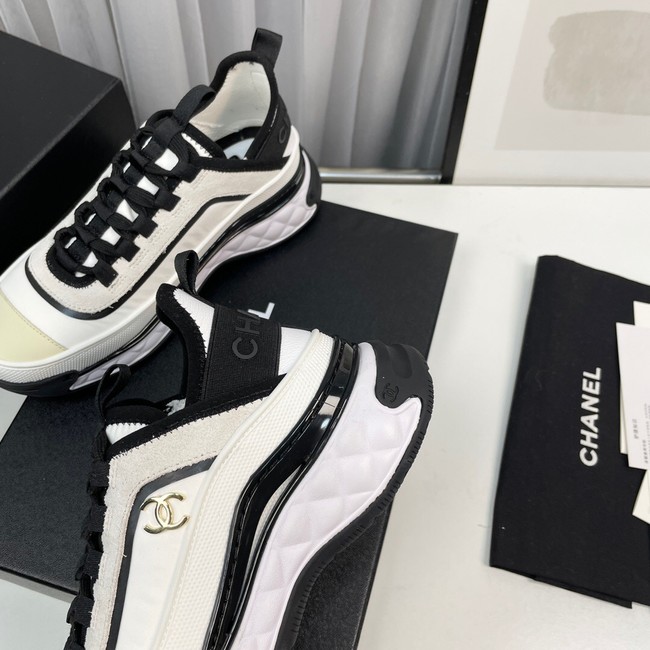 Chanel SNEAKERS 93249-2