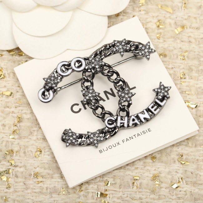 Chanel brooch CE11436