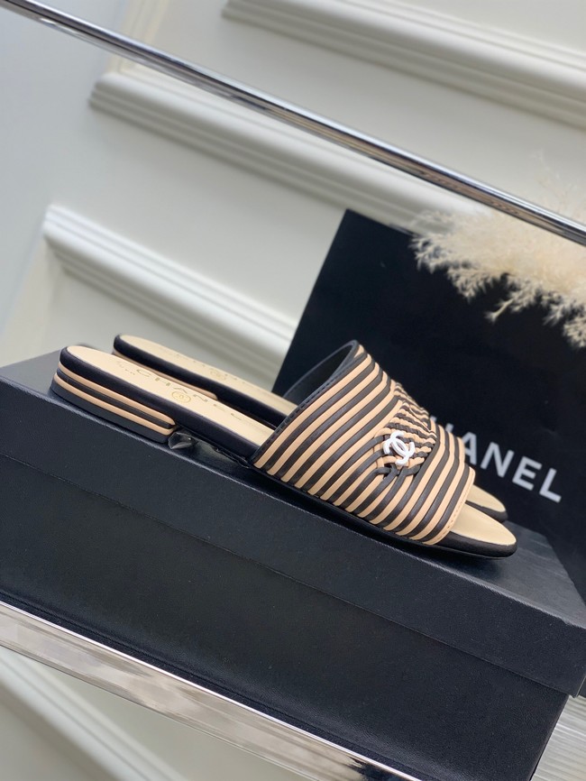 Chanel slippers Calfskin 93261-1