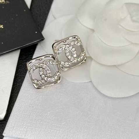 Chanel Earrings CE11481