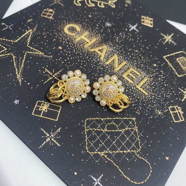 Chanel Earrings CE11484