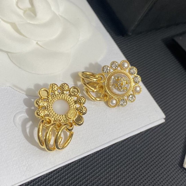 Chanel Earrings CE11484