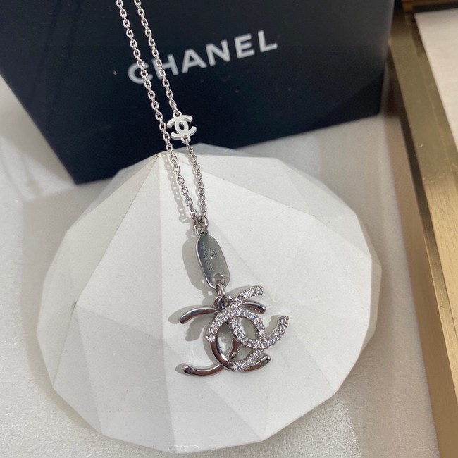 Chanel Necklace CE11512