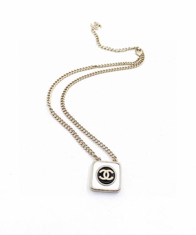 Chanel Necklace CE11529