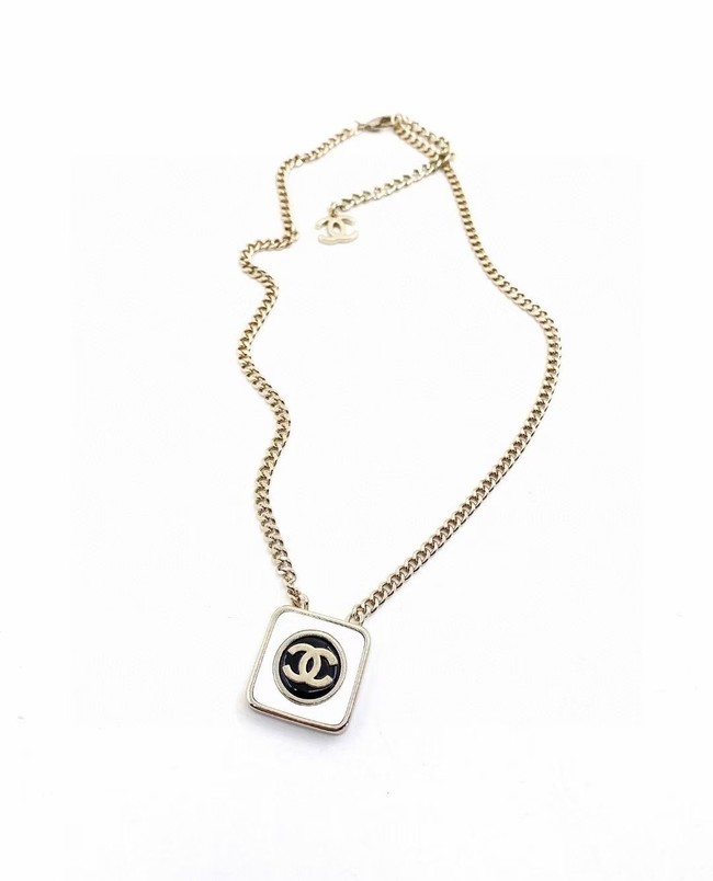 Chanel Necklace CE11529