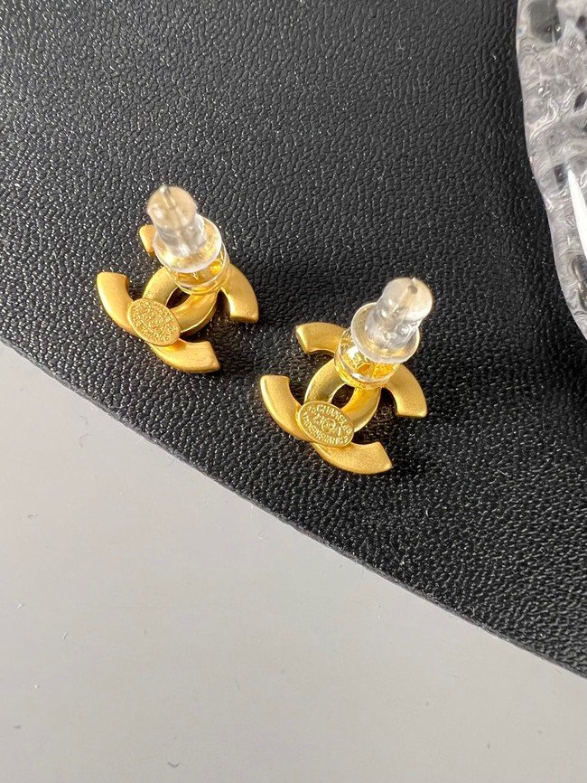 Chanel Earrings CE11547