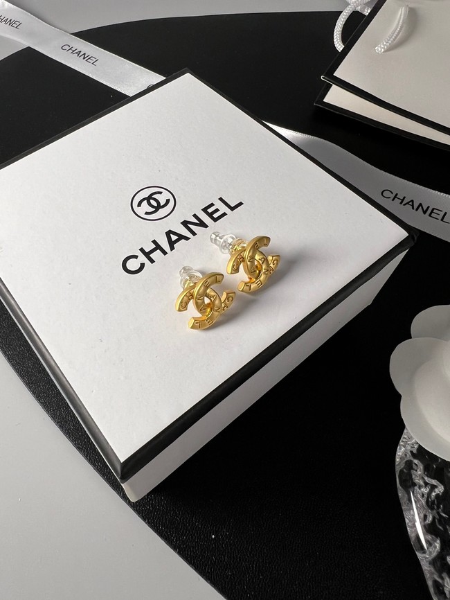 Chanel Earrings CE11547