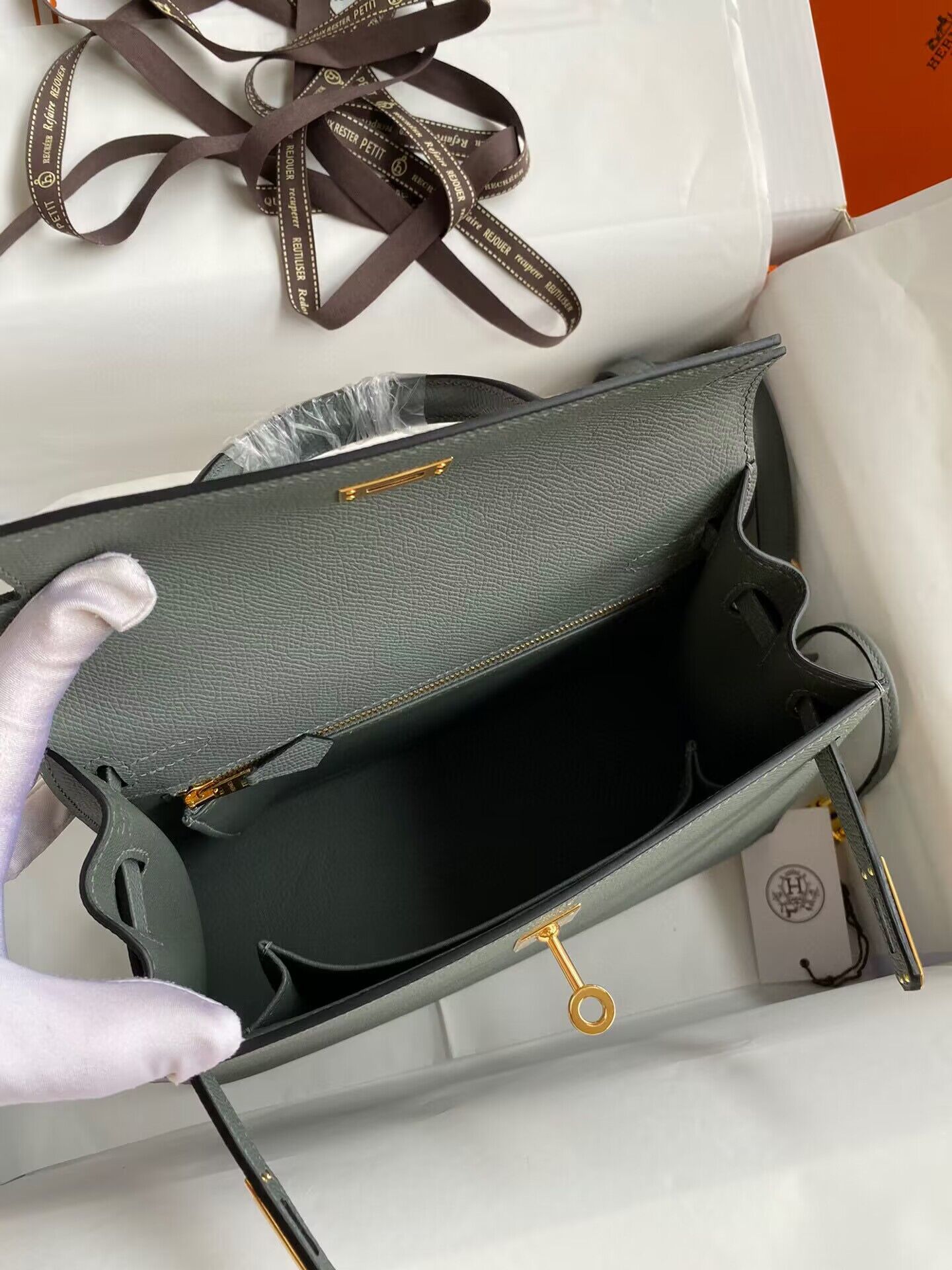 Hermes Kelly 25cm Shoulder Bags Original Epsom Leather KL2755 Vert amande Green&gold