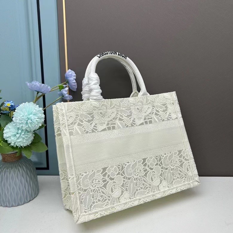 MEDIUM DIOR BOOK TOTE Effect M1296ZSEL White