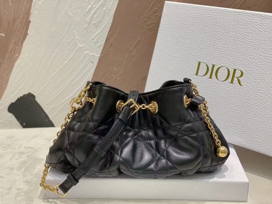 SMALL DIOR AMMI BAG Sand BLACK Supple Macrocannage Lambskin M22567F