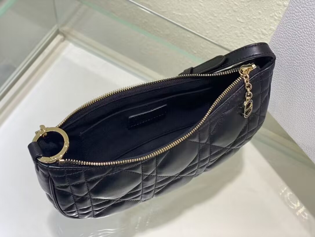 SMALL DIOR CD LOUNGE BAG black Supple Macrocannage Lambskin M2252ONG