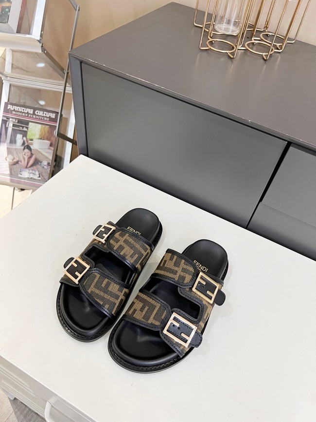 Fendi slippers 93314-4