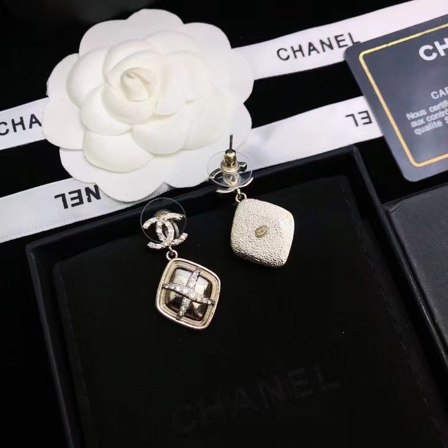 Chanel Earrings CE11579