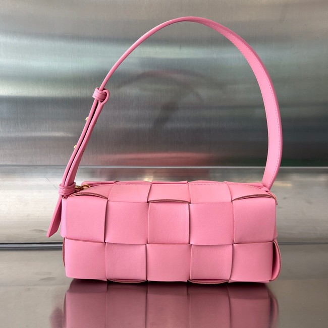 Bottega Veneta Brick Cassette 709360 pink